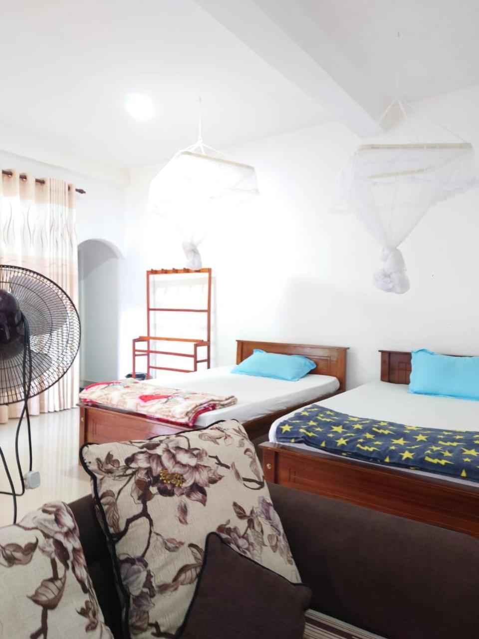 Windy Nest Apartment Ella Luaran gambar