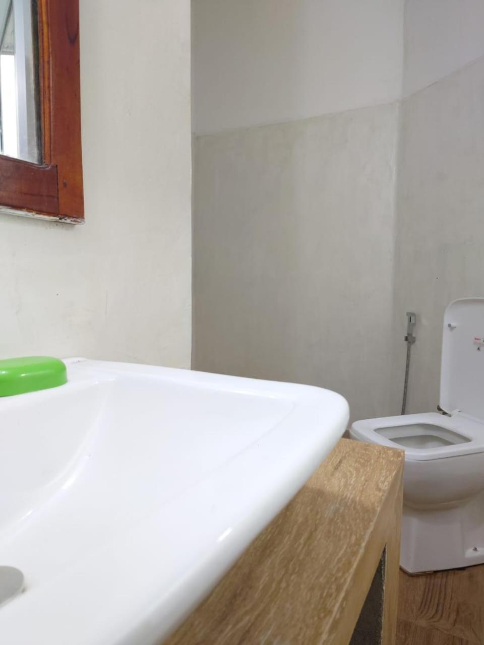 Windy Nest Apartment Ella Luaran gambar